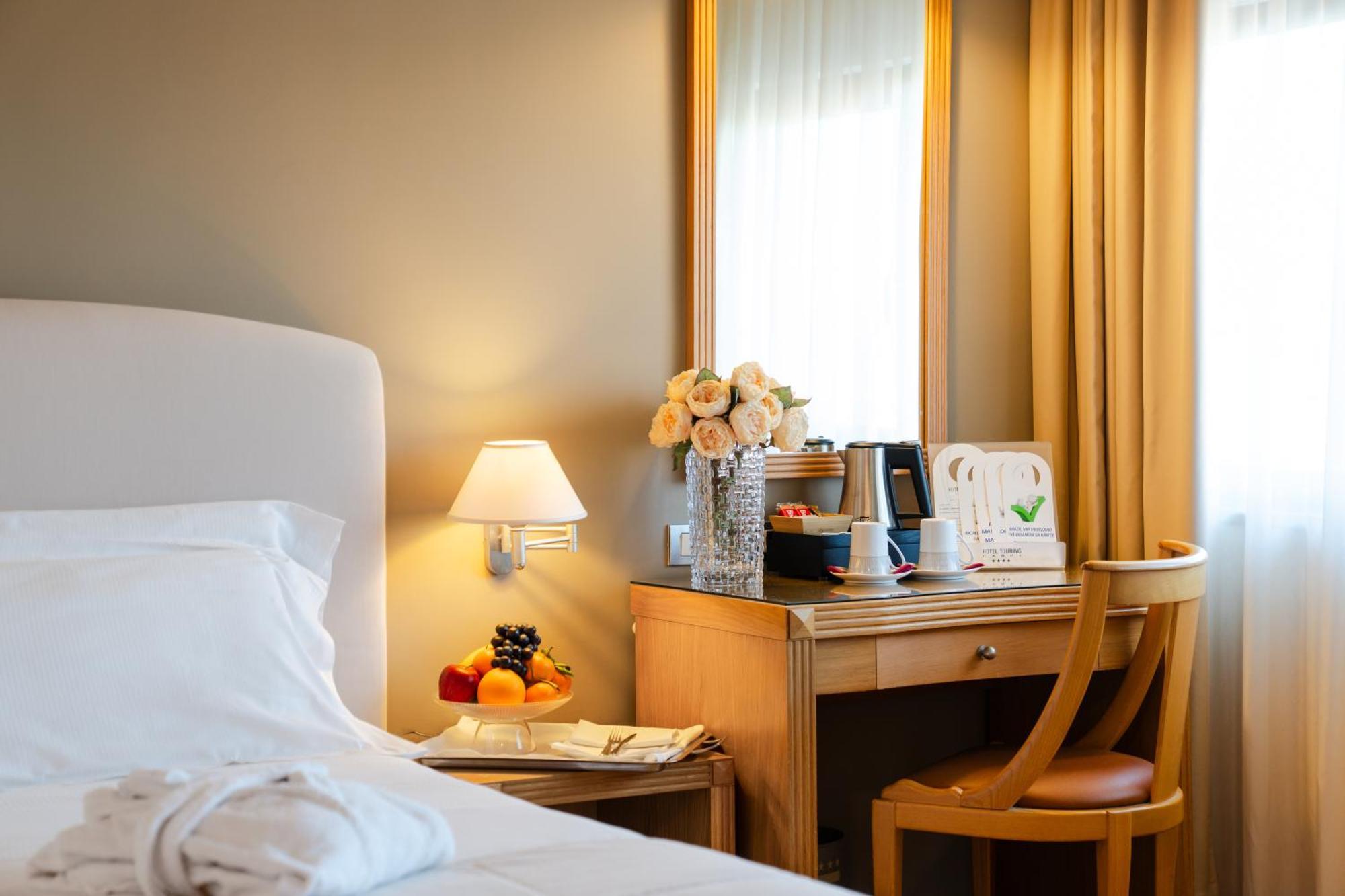 Hotel Touring Carpi Exterior foto